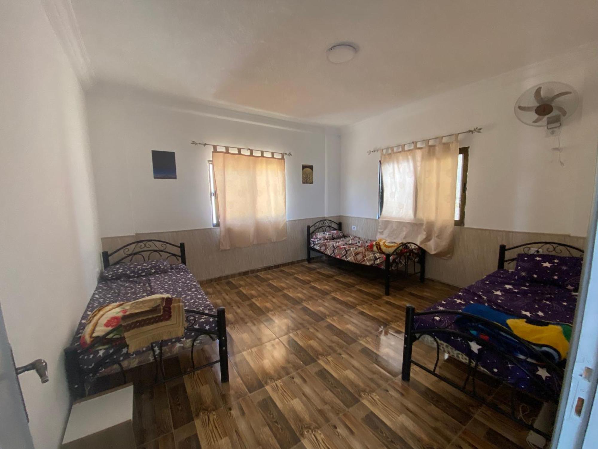 Jar Alqamar Chalet -شاليه جار القمر Jarash Exterior foto
